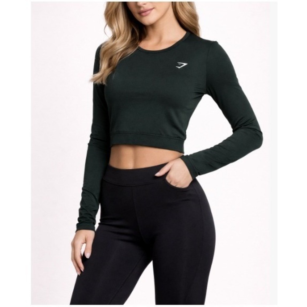 GymShark Women's Green Body Fit Everyday Seamless Long Sleeve Crop Top Size M